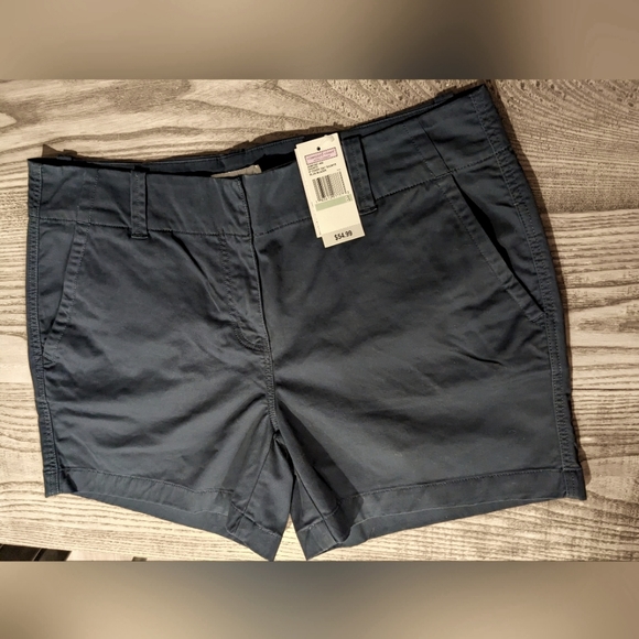 Vineyard Vines Everyday 5" short - Picture 1 of 2